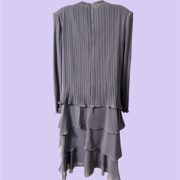 Patra Beaded One Piece Pleated Chiffon Dress Lt Purple Sz 14 - Picture 2 of 5